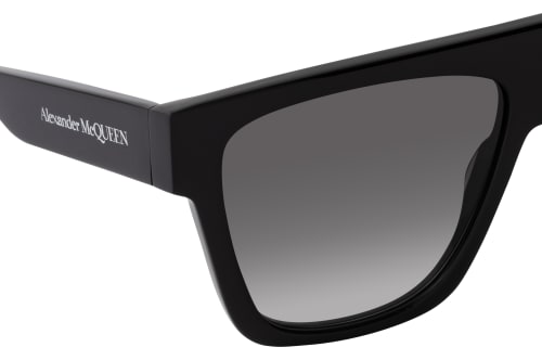 Alexander McQueen AM 0302S 001