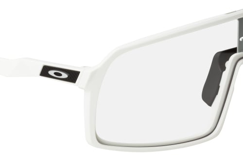 Oakley Sutro OO 9406 99 Clear To Black Iridium Photochromic