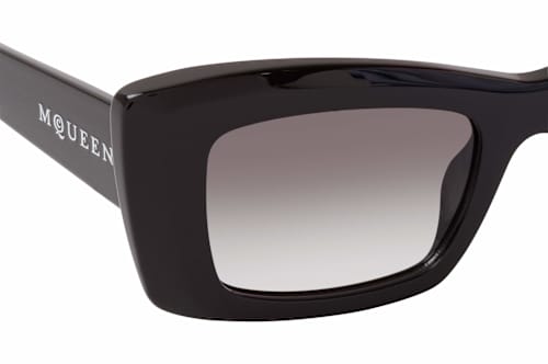 Alexander McQueen AM 0526S 001