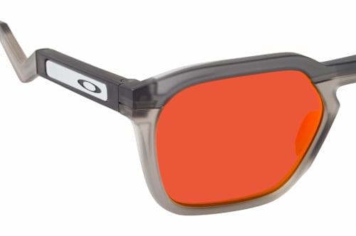 Oakley OO 9533 953302