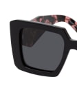 Schwarz