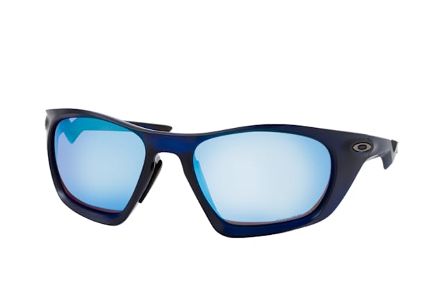Oakley LATERALIS 943103, RECTANGLE Sunglasses, MALE